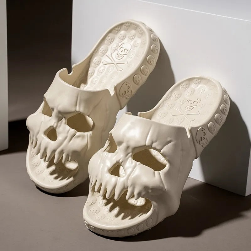SlipSkull - Zapatillas Con Forma de Calavera